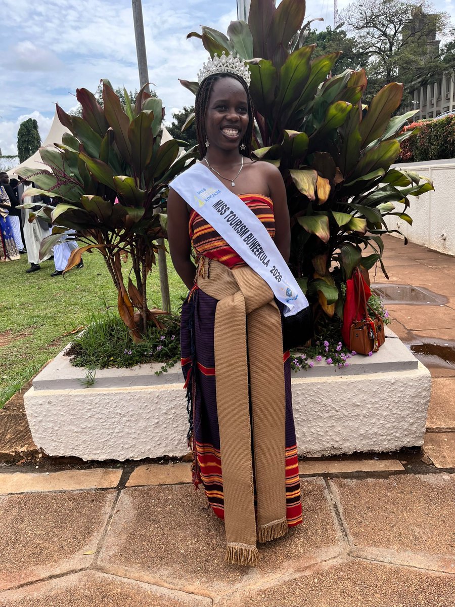 PatinaB66511's tweet photo. It was such an amazing moment today at the handover and swearing in ceremony of Nkobazambogo national executive in bulange mengo where NALUJJA RACHEAL was announced as the newly elected chairperson of Nkobazambogo national and World wide. Congratulations 🎊 👏 https://t.co/GIxIQoC3gS