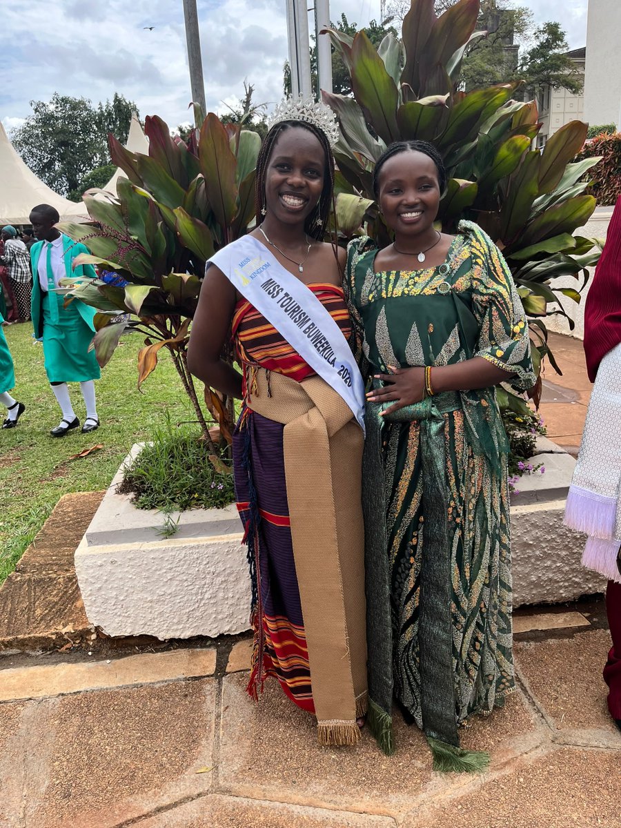 PatinaB66511's tweet photo. It was such an amazing moment today at the handover and swearing in ceremony of Nkobazambogo national executive in bulange mengo where NALUJJA RACHEAL was announced as the newly elected chairperson of Nkobazambogo national and World wide. Congratulations 🎊 👏 https://t.co/GIxIQoC3gS