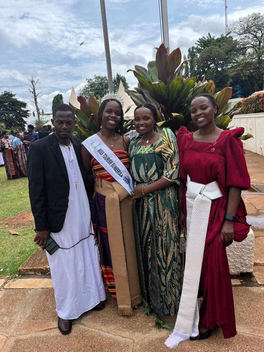 PatinaB66511's tweet photo. It was such an amazing moment today at the handover and swearing in ceremony of Nkobazambogo national executive in bulange mengo where NALUJJA RACHEAL was announced as the newly elected chairperson of Nkobazambogo national and World wide. Congratulations 🎊 👏 https://t.co/GIxIQoC3gS
