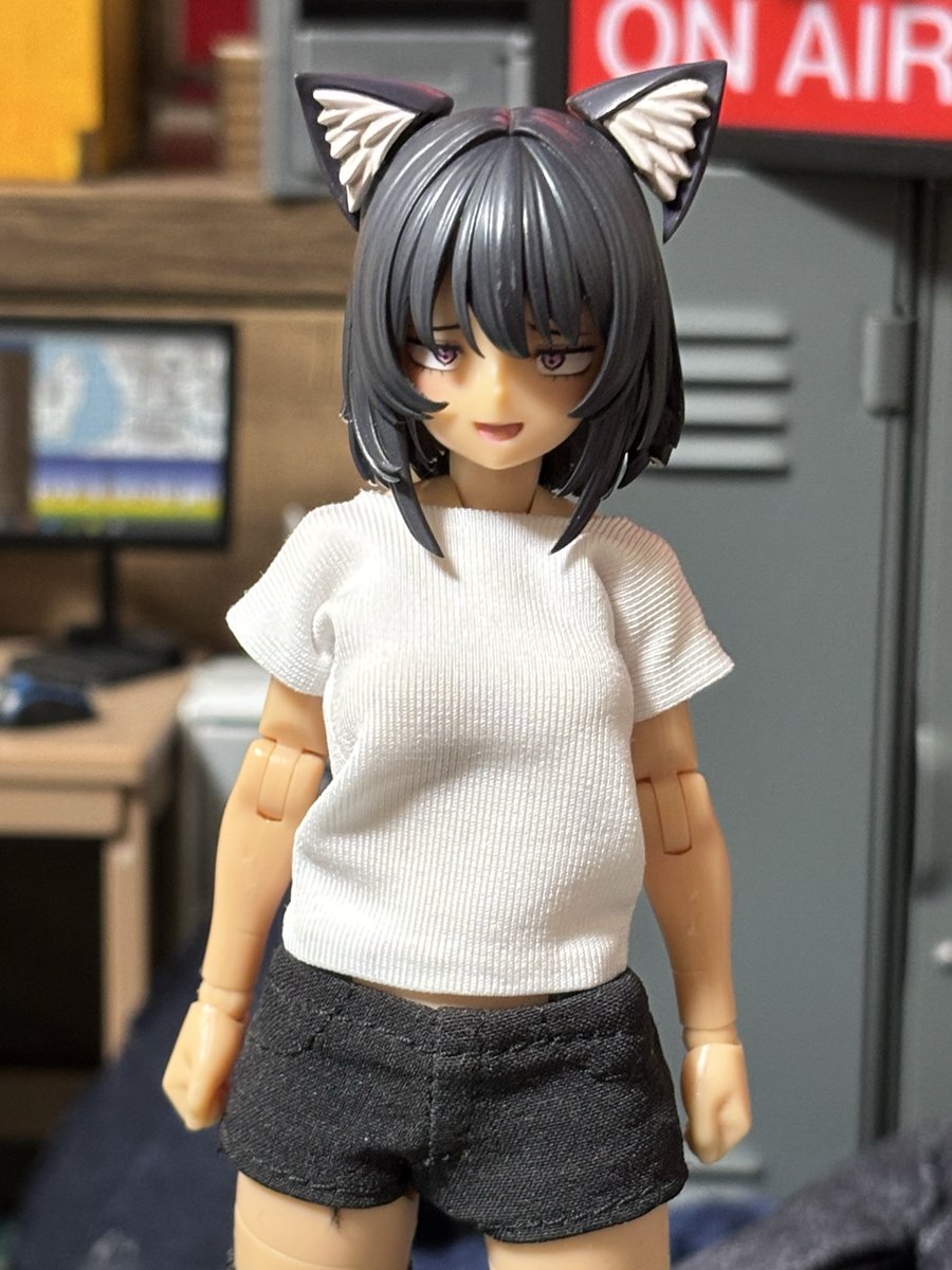 cf7385's tweet photo. 「目があったね…へ」 https://t.co/yljumLGJcm