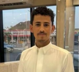 16wdzsob's tweet photo. مطعم اروع منتو في عفيف يعمل لديهم مقيم من الجنسية اليمنية يدعم جماعة الحوثي الإرهابية
عنايتكم 
عنايتكم 
@MOISaudiArabia  
@pss_ar 
@ppgovsa 
@MOI__911 
@kamnapp
@NCA_KSA 
وطن بلا فساد 🇸🇦 https://t.co/uHwTvMHgjB