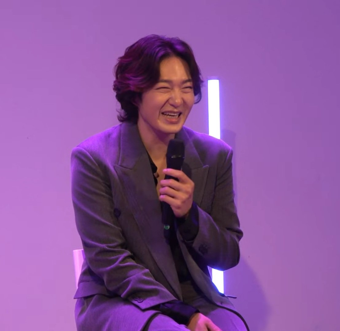 noberv1926's tweet photo. 형아 얘기듣고 이따만큼 신난강쥐 https://t.co/gaHnQTzSyz