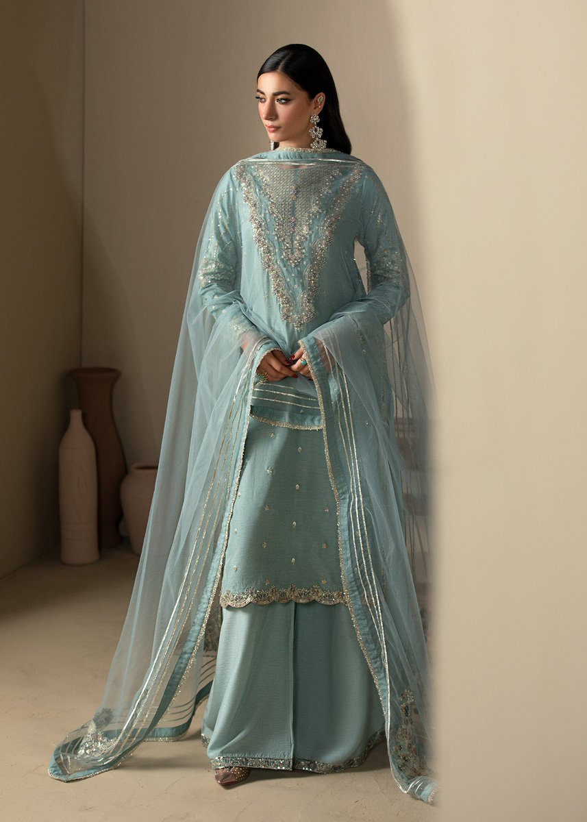 Dream_Fashions's tweet photo. Lilac and ice blue — soft formals with heavy embroidery ✨

2620 | Zarqun — ₨ 8,360
Shop now at https://t.co/nIteqzxYNa

#DreamFashions #PakistaniFashion #FormalWear #Pret #Zarqun #WeddingGuest #PartyWear #LuxuryPret #ShopPakistan #LilacFormal https://t.co/nTGwAyQund