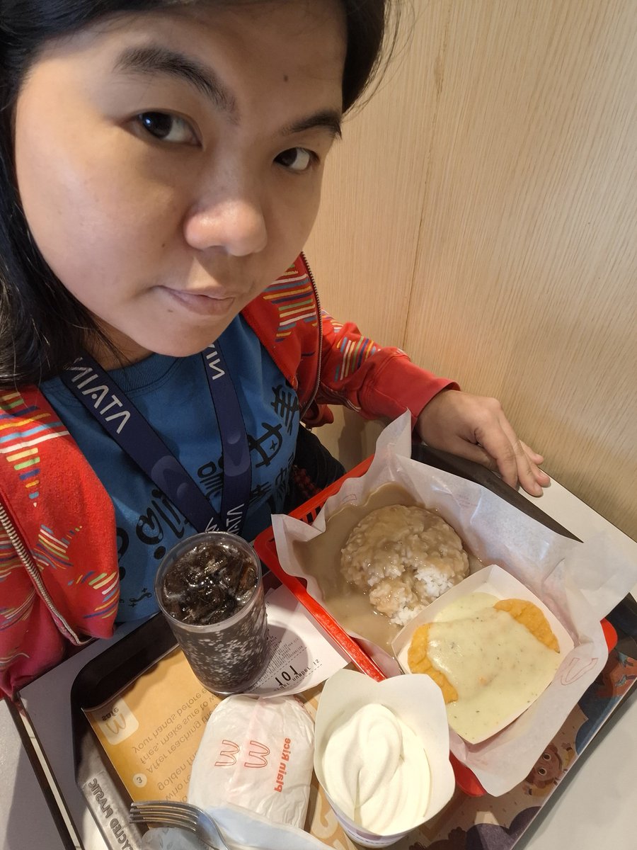 xandz34's tweet photo. National Fries Days... 🍗🍚🍟🍔🥤🍦
#mcdo #mcdoph #fries #chicken #burger.... ()
📷 Aug 28- Sept 17, 2026 @mcdo_ph https://t.co/U5GraUhj7W