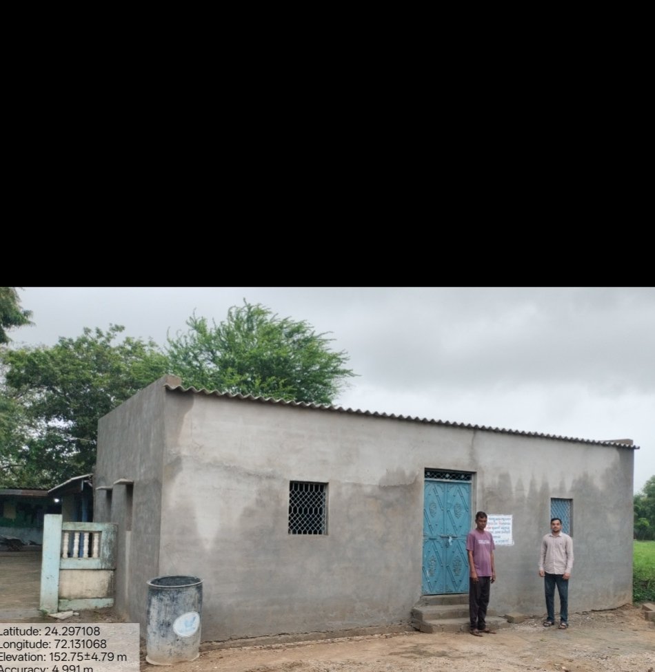 Desai989898's tweet photo. ખેડૂતોની યોજનાનો લાભ યોગ્ય રીતે મળે તે માટે સ્થળ તપાસ કરવી પડે છે. ડીસા 1 સેજામાં આ કામગીરી દરમિયાન જરૂરી મુસાફરી અને કાર્યસુવિધાની જરૂરિયાત અનુભવાય છે.

#GramsevakNyayLadat @divyabhaskar @SandeshNews https://t.co/eB02vYZeSW