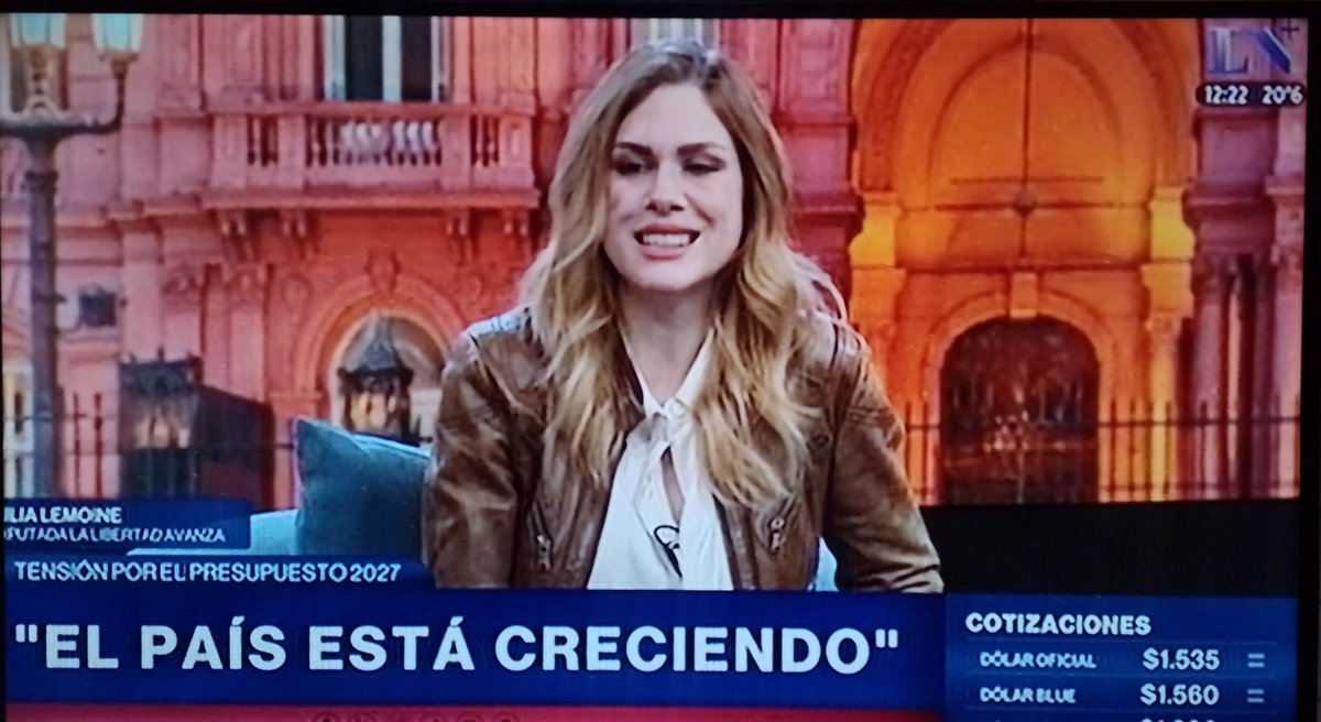 intisumaj2's tweet photo. La diputada Lemoine salio a defender el ajuste y las reformas antipopulares del gobieno de javier milei. 
Yo no se si es ciega o necia? https://t.co/9ypQkpH1uT