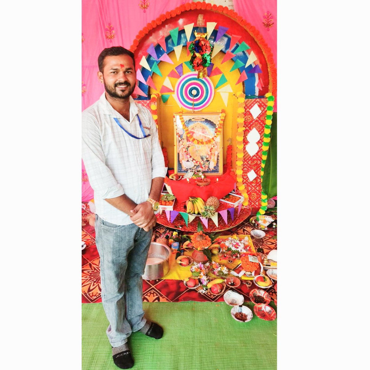 SSatnami123's tweet photo. Puja karte samay 🙏 https://t.co/S390sSzzDD