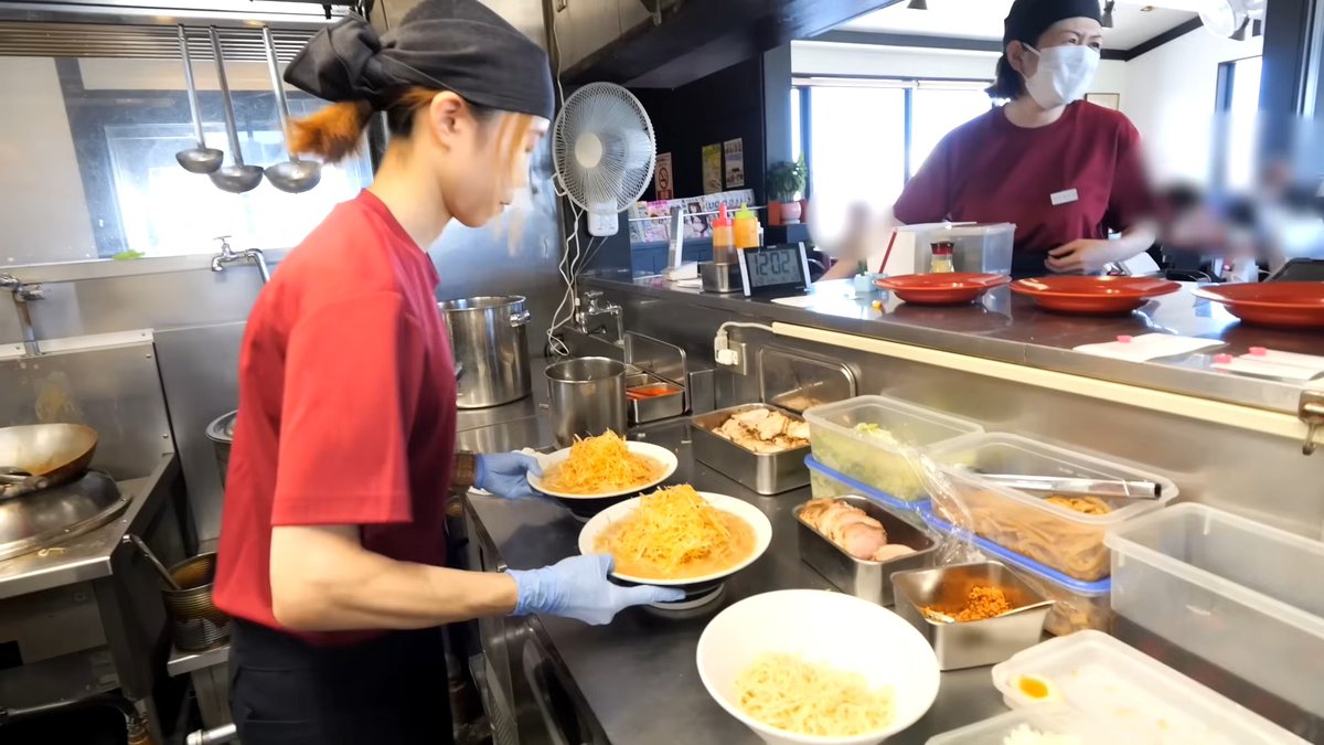 SashaStarkzxuk's tweet photo. Late-night cravings hit – nothing fixes it better than a warm bowl of miso ramen and soft smiles from the tiny family-run ramen shop. 10/10 for cozy vibes.， https://t.co/3KfTlwrCJ6