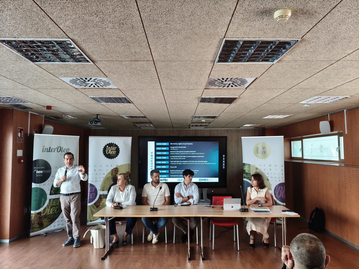 interoleo's tweet photo. Arrancan ya las JORNADAS TÉCNICAS GRUPO INTERÓLEO: “La mayor cantidad con la mejor calidad”
en el GEOLIT Parque Científico Tecnológico  - Jaén https://t.co/idks1b8qf4