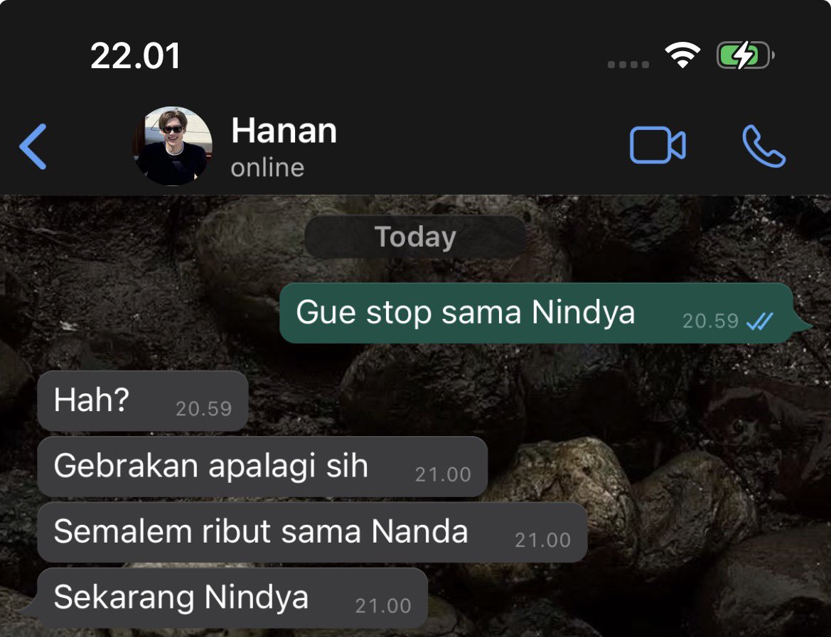 sandwriites's tweet photo. apa.. maksud.. km.. hanan.. https://t.co/b96adS7WX6