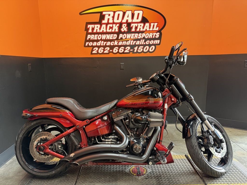USHarleySales's tweet photo. Ad: For Sale - 2017 Harley-Davidson® FXSE - CVO? Pro Street Breakout® https://t.co/YF8w3hZM76 <<--More #HarleyDavidson #CVO https://t.co/5p2zL9236L