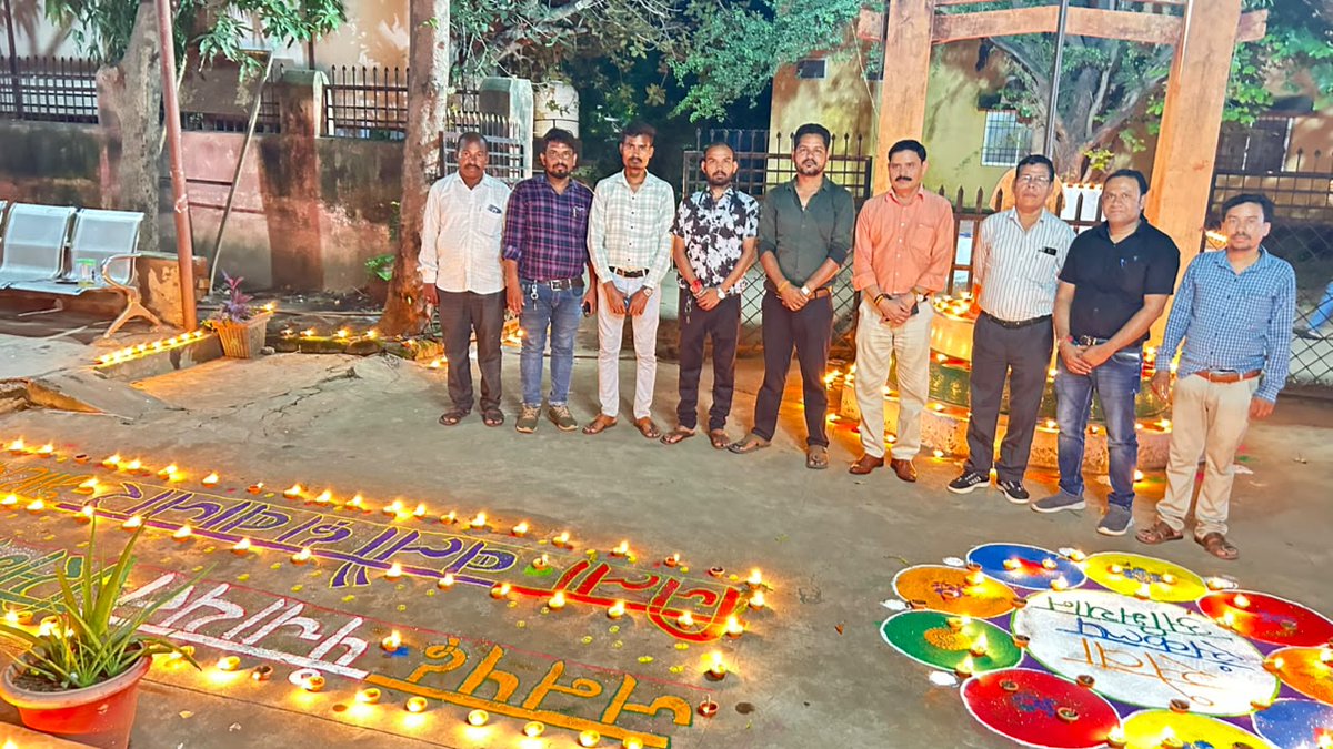 sevasankalps's tweet photo. नगर पंचायत सिमगा
#CGkeAshirwadkaDiya
#sevasankalpabhiyan
#modiat25
#vishnubhaiya 
#SevaSankalpBB https://t.co/UYQxLyzTSK