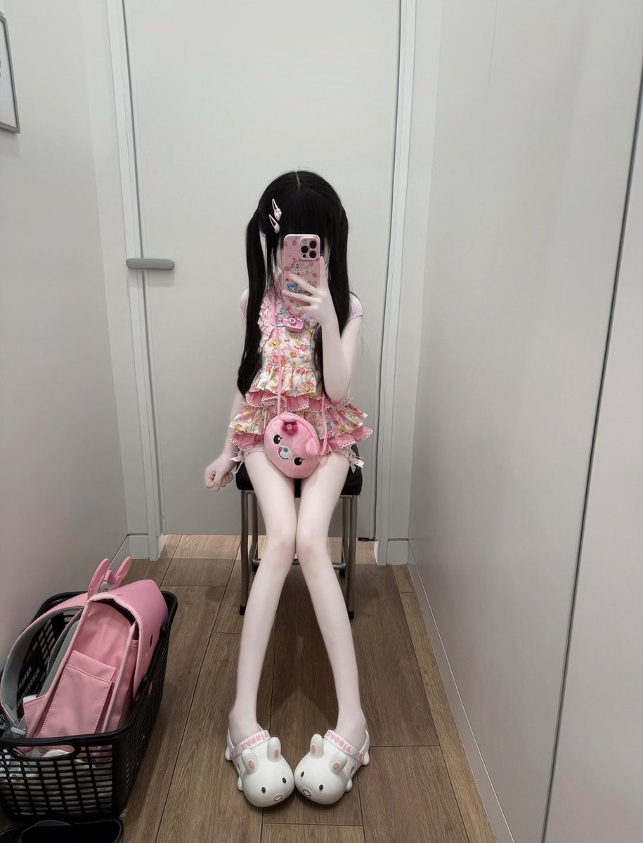 MichaelRoby0ca's tweet photo. 晚上好。有宝宝想看雷和福吗！

谁来锐评我14的福哦！真的没有🚪！

粉的，看完不许笑！！！ https://t.co/0K2kPwL2vf