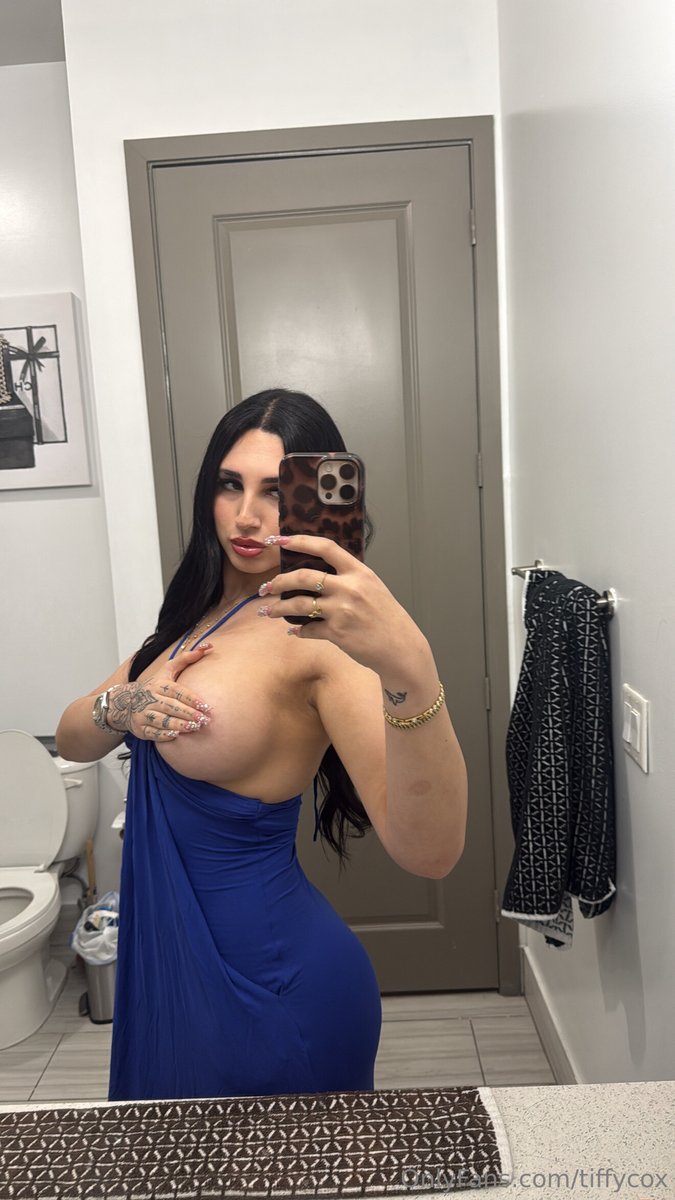 PrettyTsBaddies's tweet photo. She texts this from the bathroom mid-date.
You thought she was just a pretty girl in a blue dress.

Now you know she’s packing.
Still finishing dinner… or dragging her into that stall? Be honest 👇

#BlindDate #BathroomText #TransReveal #BlueDress #TransNSFW #HypnoticTrans #BrunetteBeauty  #StraightFantasy #MarriedMen