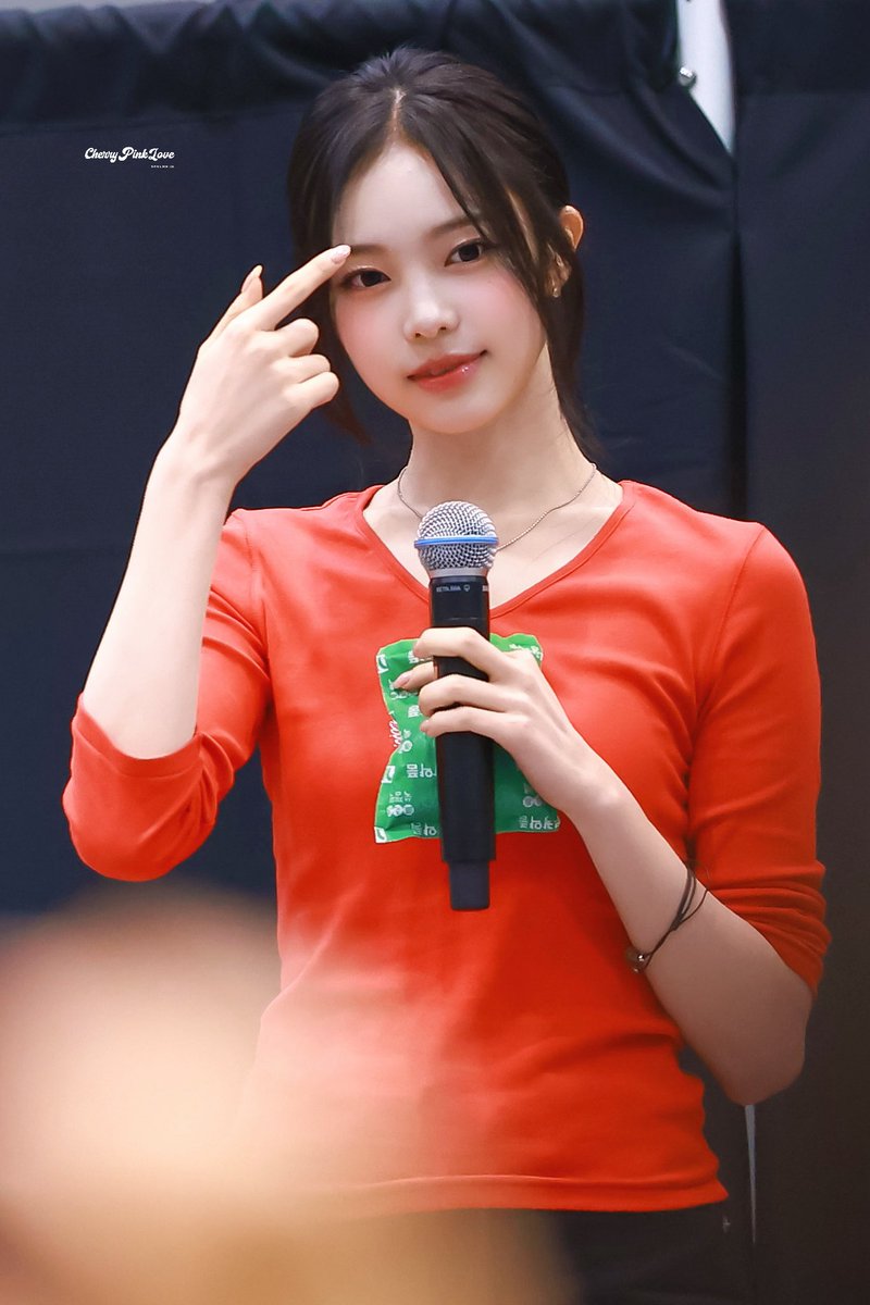 aessssu's tweet photo. 반했어요 https://t.co/ZLNziQaNPE