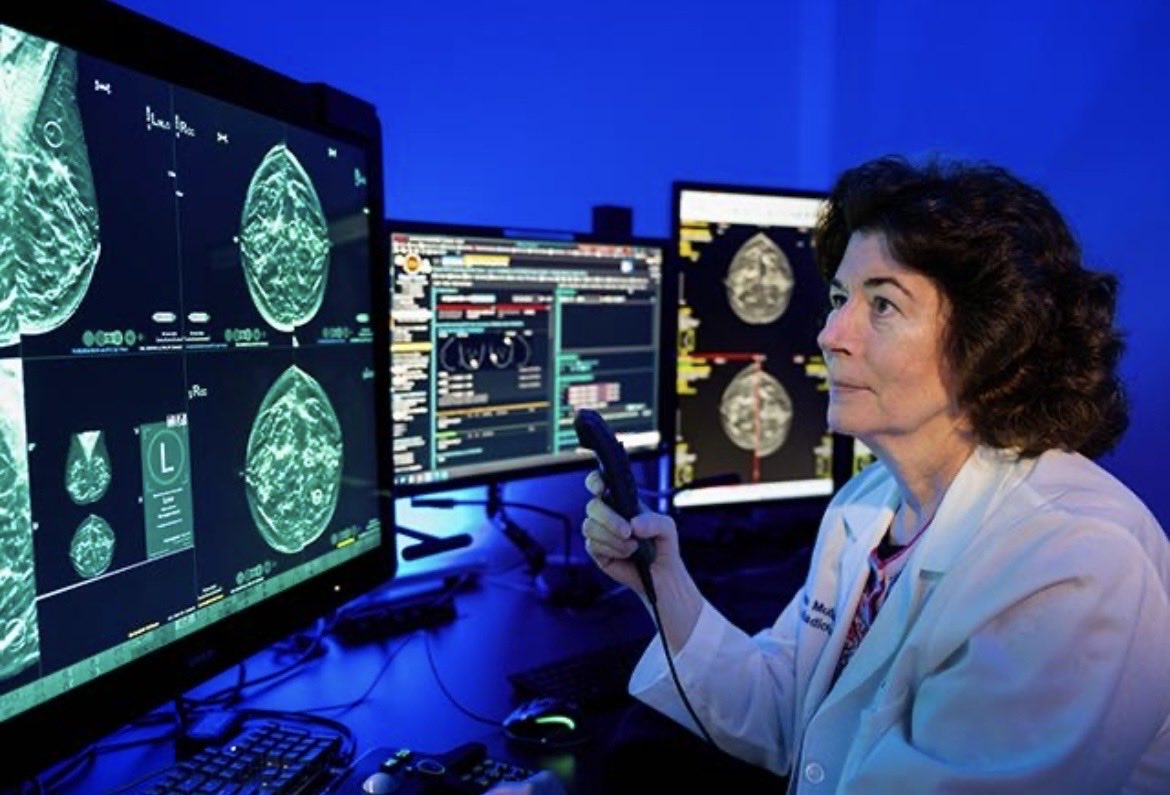 riverghostt67's tweet photo. AI is changing breast cancer risk prediction.📈

Clairity Breast analyzes a standard mammogram to estimate a woman’s risk of developing breast cancer within the next 5 years.

Earlier insight.🩷
More personalized care.🩷

#PINK #AI #CancerResearch https://t.co/ayLphkhRxz