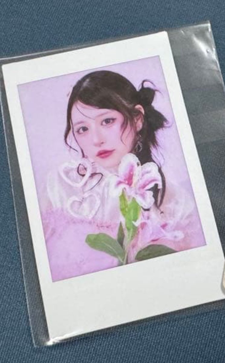 FZyaSSnmsrt's tweet photo. 譲　画像
求　天音チェキの2枚目
#ふるっぱー交換 https://t.co/djrDY7s2ha