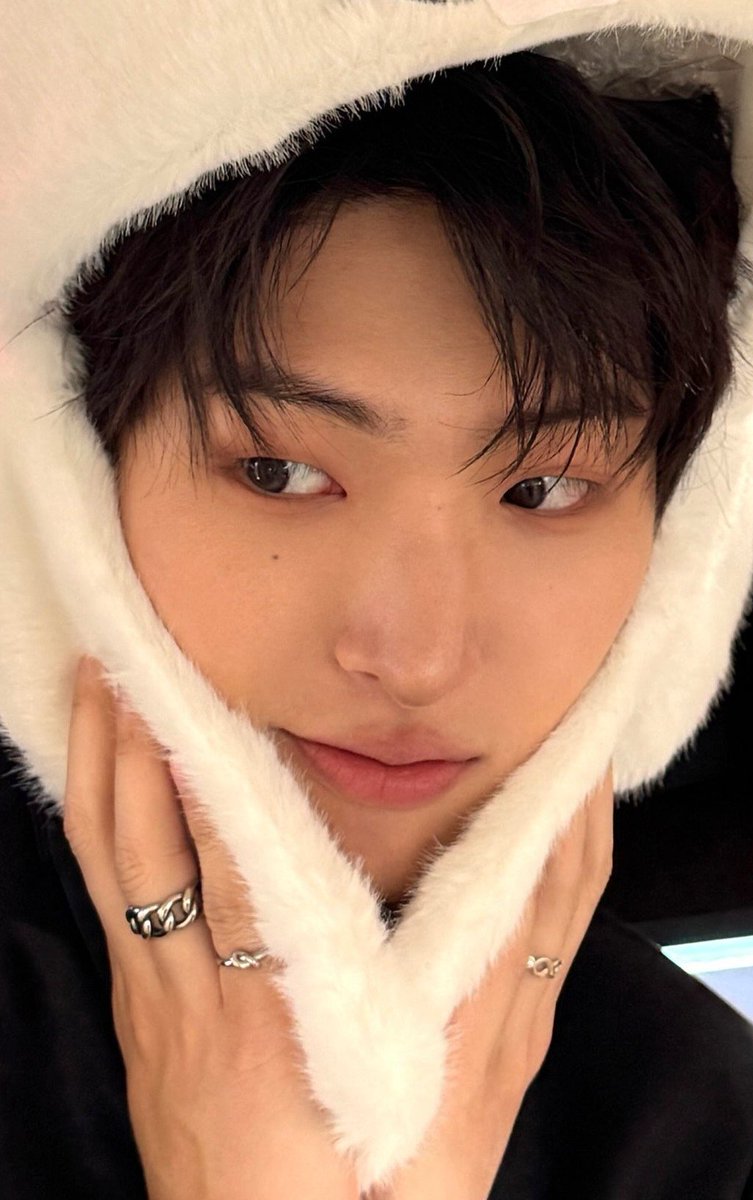 no1likelobsterr's tweet photo. #moot/#mooties/#mootsearch day ??
I need #bl & #kpop moots
If inactive much it's probably school
#multistan
#17 https://t.co/t28aDTfIdO