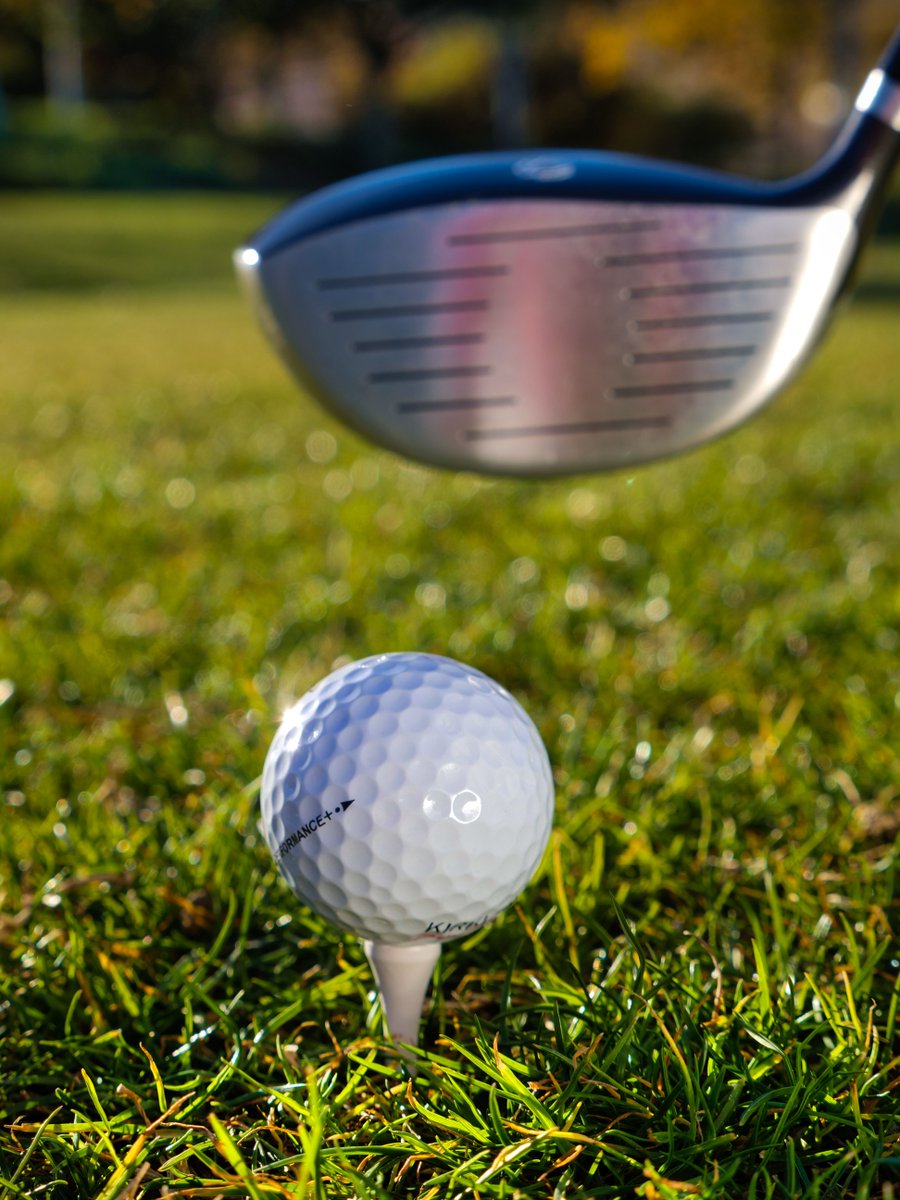 lfuwfd820's tweet photo. I was at the valley course on a windy day after a handoff. With a newcomer, we were companionable. For flexion, the swing felt upright and patient. I felt happy. #GolfOutdoors #OutdoorHobby https://t.co/klnSMgxmwo