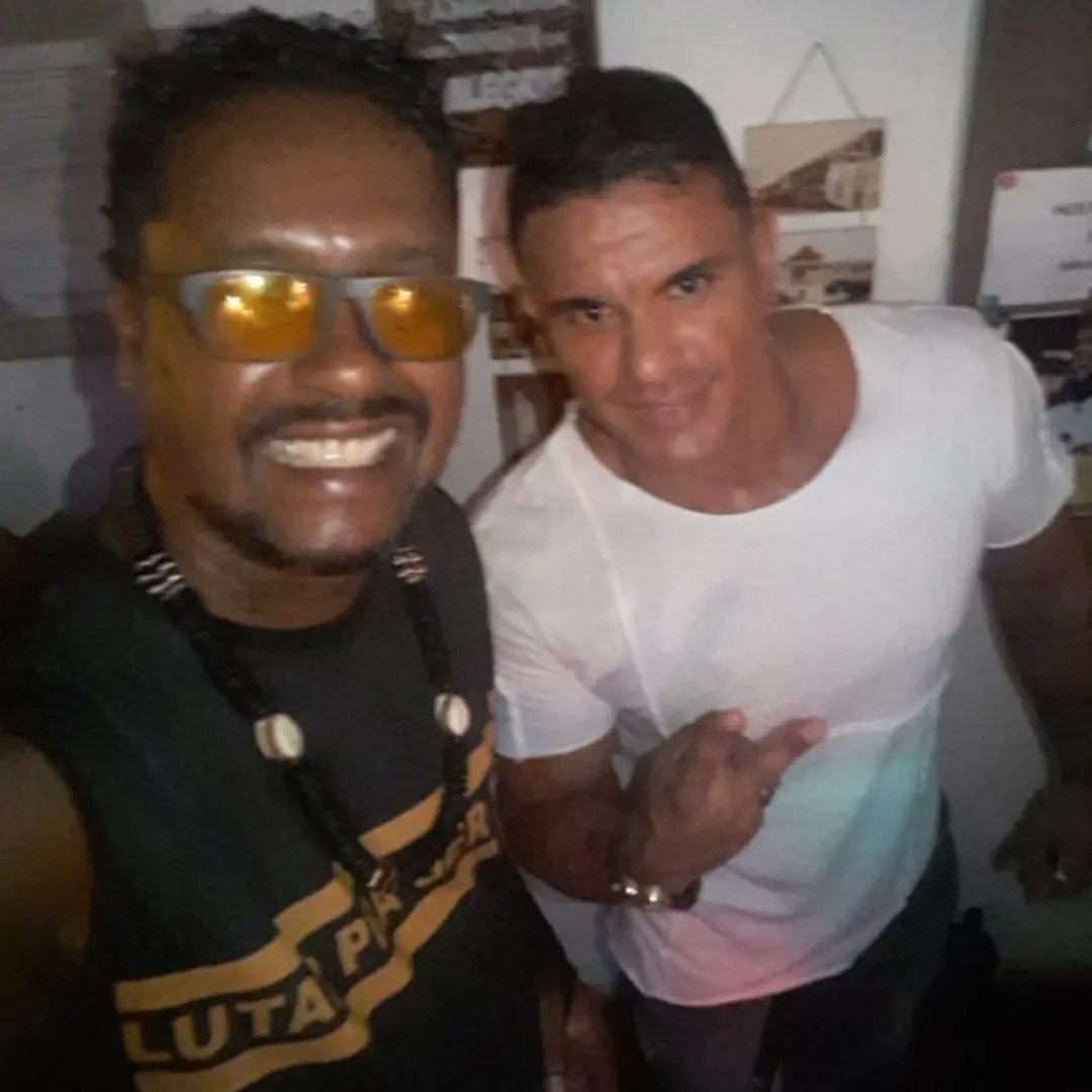 HannahSuch7klg's tweet photo. Big brother, great friend. I admire this guy so much! We’ve shared many moments, stories, and great conversations, and I can’t wait to enjoy his music again. Wishing you all the best, success, and God’s continued blessings. A brother life gave me, https://t.co/t2FK98jwXF