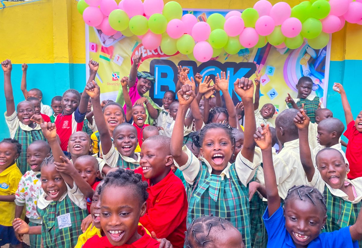 Street2SchoolNG's tweet photo. It's going to be a reaallyy Happy Academic Year 2026/2027. https://t.co/A6i4ulp5pi