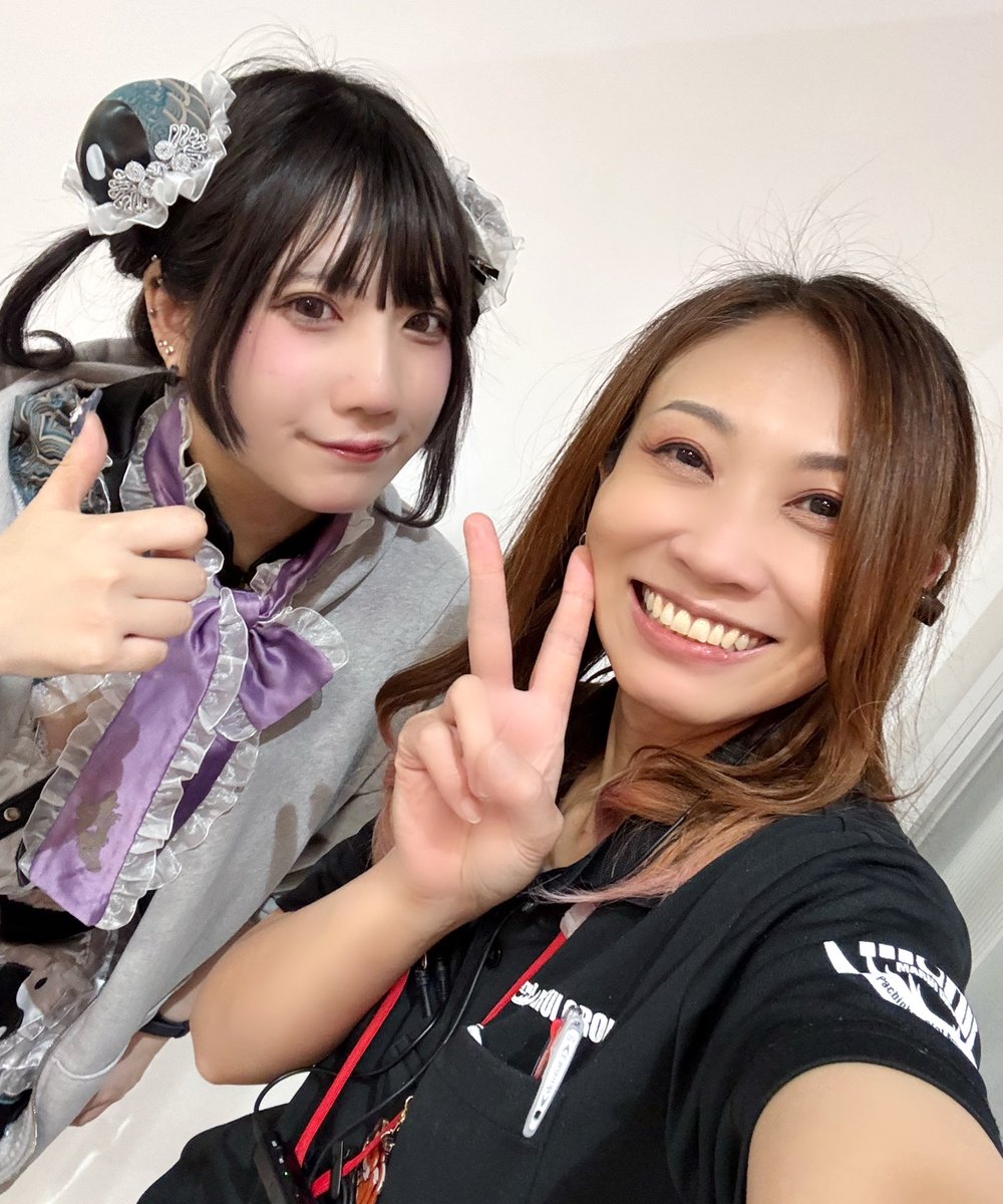 marui_omachi's tweet photo. ども〜🎶今ちゃんです*ˊᵕˋ)੭
１７日ど平日ですが沢山のご来店ありがとうございました✨新台入替初日の１７日って事で楽しんで頂けましたでしょうか？😊

そして、可愛い さとうまるさんが遊びに来てくれてました〜😆💕久々に良かった✨って事で、また遊びに来てくださいね♥️おまちしてます😆 https://t.co/xoXDgNBRpa