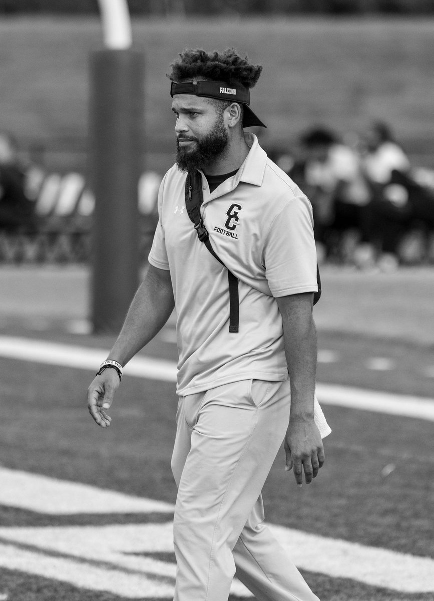 CoachPlez's tweet photo. Your WHY is bigger than their NOISE! 
Year 10 @gcfootball 
28 GC DBs in college in 9 years, 23 D1. 

Blessed to be a difference maker, thankful for the daily opportunity to change lives. 

#CBP https://t.co/XdpHUuinB3