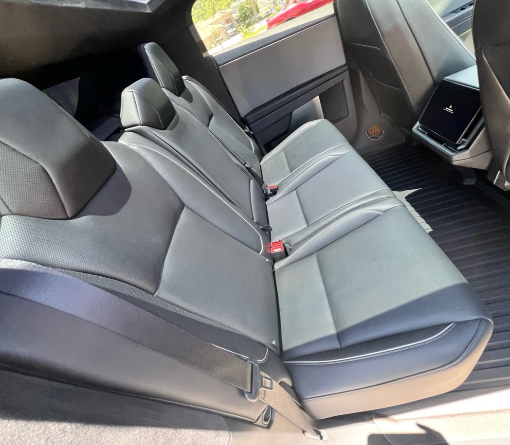 CletaLiburxg's tweet photo. Our client’s Tesla Cybertruck looks amazing after our Extreme Detailing service. Swipe through the photos to see the results. Ready to transform your ride? Call, text, or book online. Experienced, fully equipped, mobile, insured, and professional. https://t.co/tdFu7DnZU6