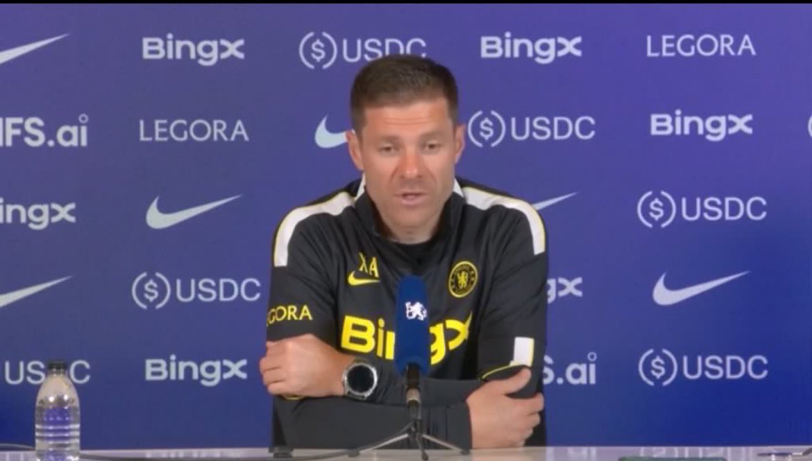 thecfc5thstand's tweet photo. 🚨 Xabi Alonso on Chelsea’s defensive problems:

“We need to find the right balance.”

Chelsea have scored 18 GOALS in just 6 games this season… but keeping teams out has been the problem. 😭

I love the attacking football, but we can’t continue needing 3 or 4 goals just to comfortably win games.

Give me a boring 2-0 tomorrow please, Xabi. 😂💙

#cfc