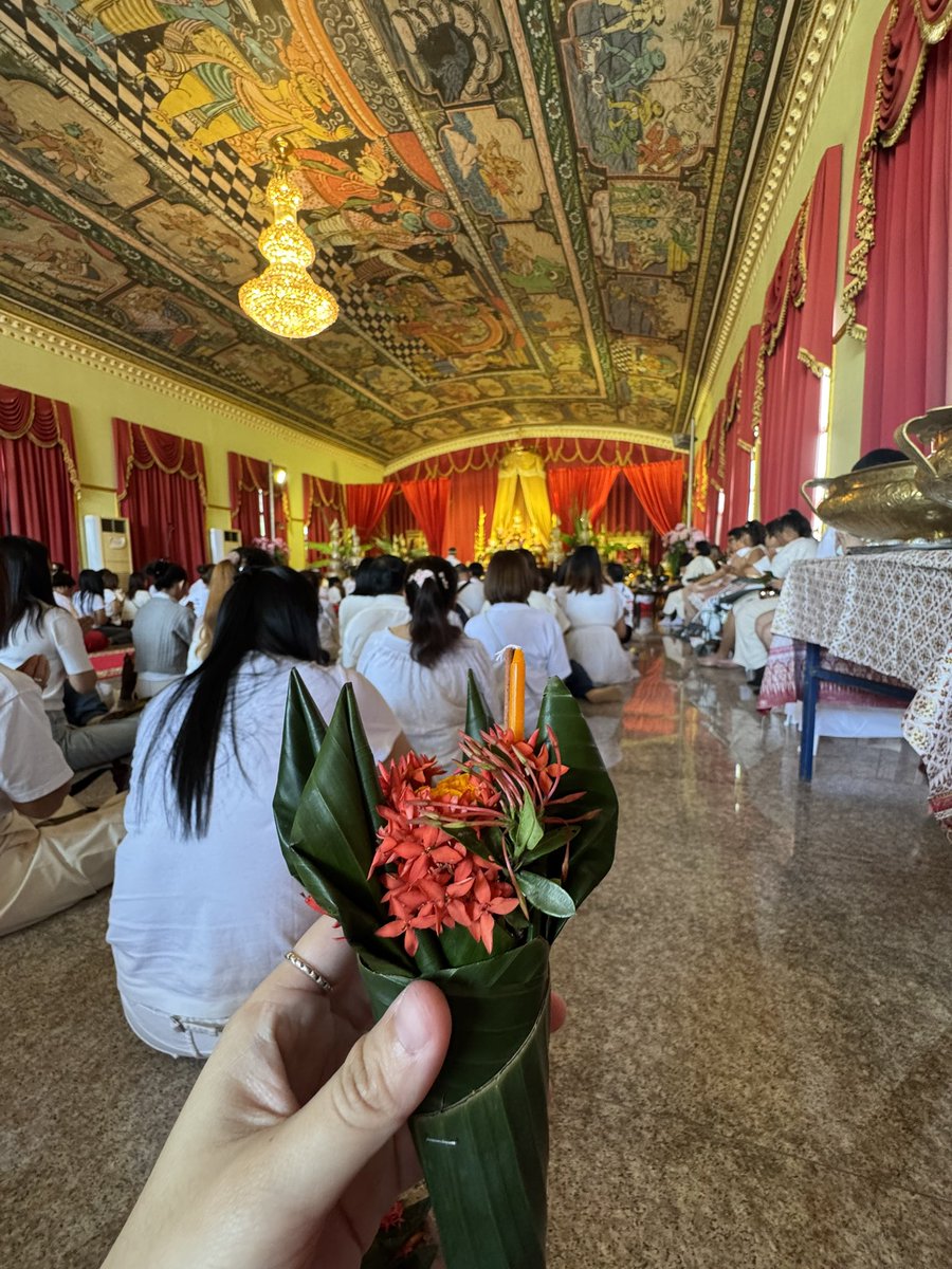 peachmuujai's tweet photo. ไหว้ครู 🙏 https://t.co/gFEdSoVczy