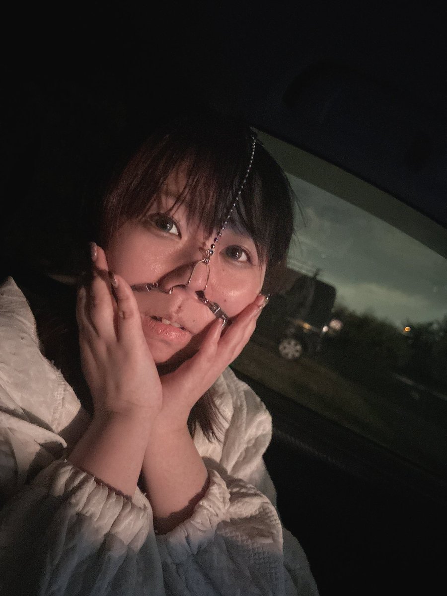 hpm_naa____'s tweet photo. 鼻フックにえろさを感じる人いるかな https://t.co/ZxxuIJWgCC