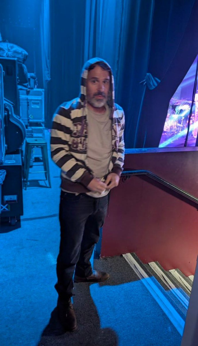 emothreesome's tweet photo. happy birthday to panic at the disco's oldest fan!! here's a clear footage of him stealing a p.o. jacket, if you see him on streat please call 911. https://t.co/28lG62Gcxh