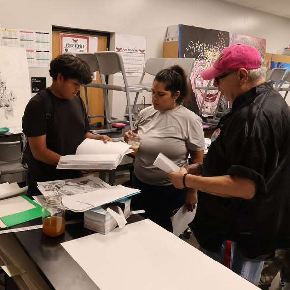 DelValleISD's tweet photo. A huge thank you to everyone who came out to our Family Connect Night at the Middle Schools, and to every family who joined us across all our district campuses for these events! https://t.co/hGO6YEP6c3