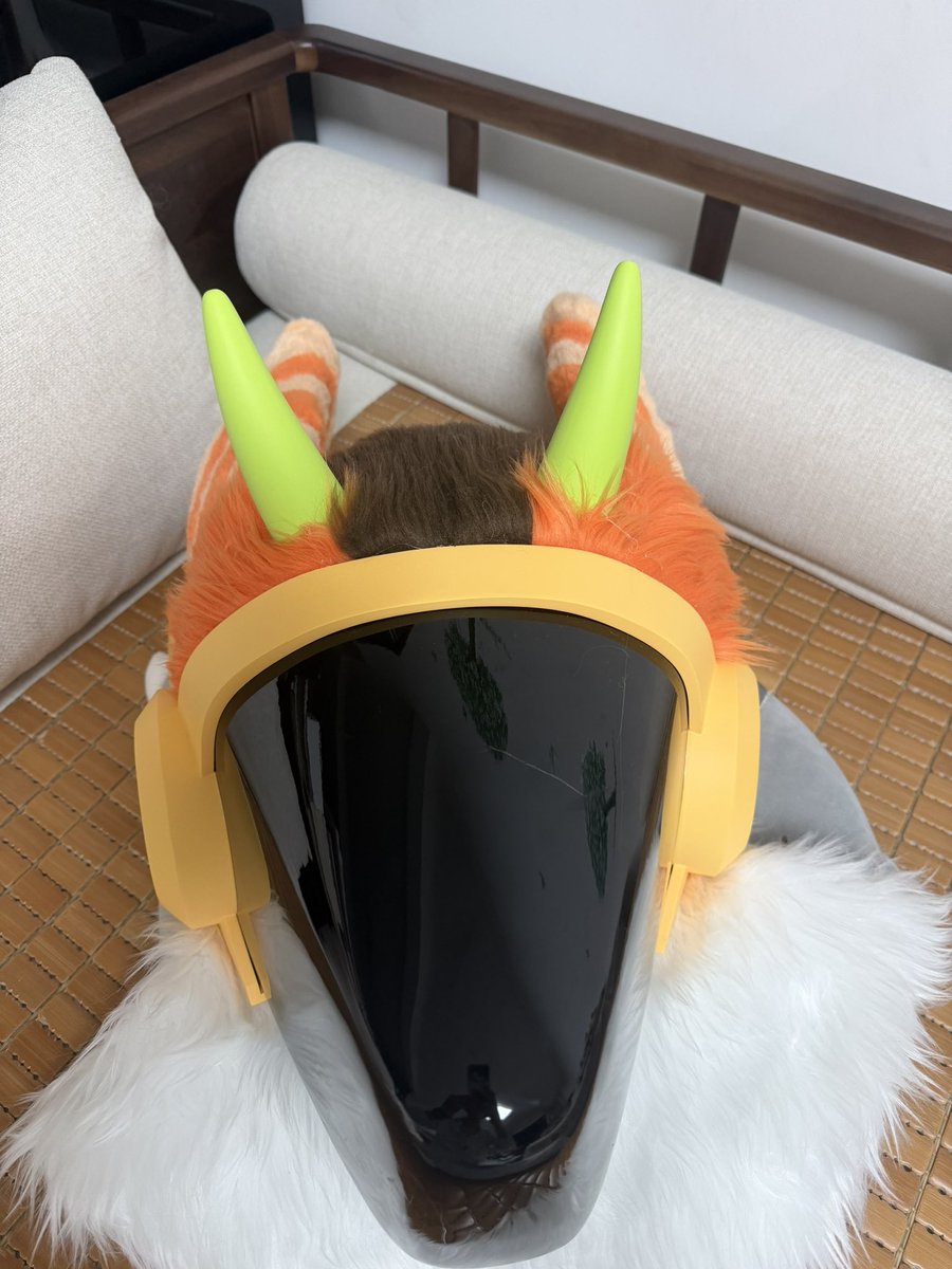 Ruby_protogen's tweet photo. making Salmon protogenπ£
Recent production
#fursuitcommission #rubyprotogenstudio #protogen #protogens
#protogenfursuit https://t.co/yyYGmNprrP