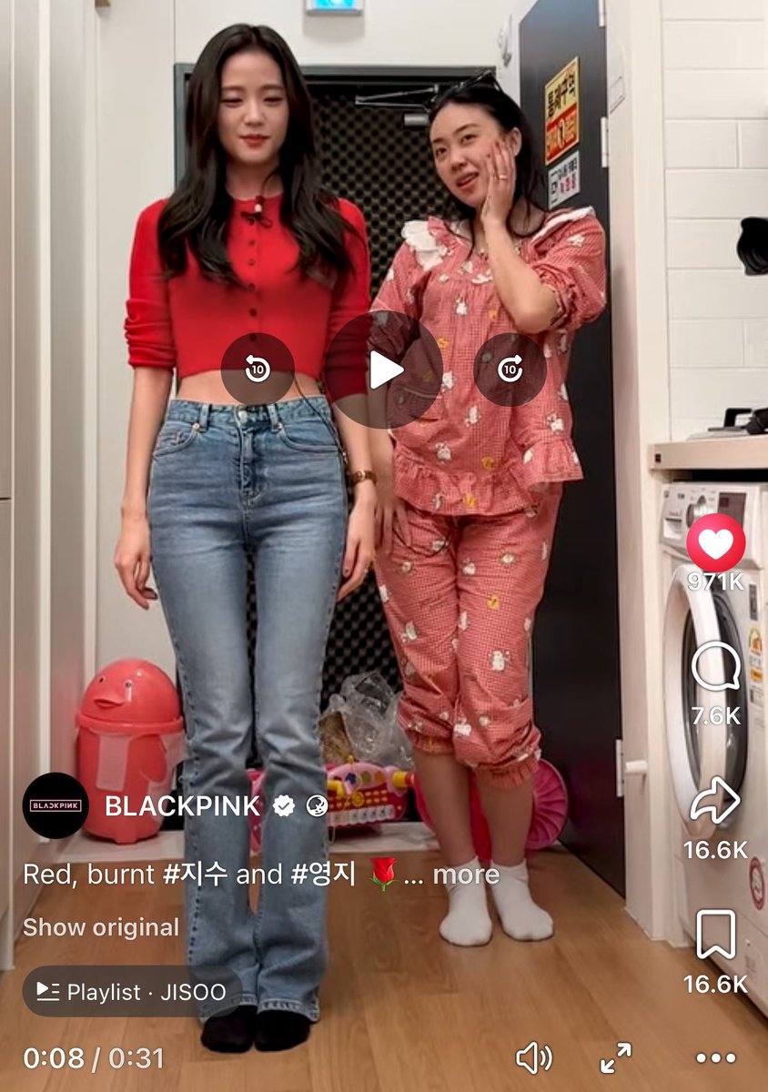 writttenbyjisoo's tweet photo. These are her achievements during eyes closed and flower era

as a Facebookaholic, i also knew everything about jisoo and all her activities through FB before i joined X, yall really know most of Asian fans use FB more than X. 
Please hear me out @officialBLISSOO https://t.co/ifs67RdhWT