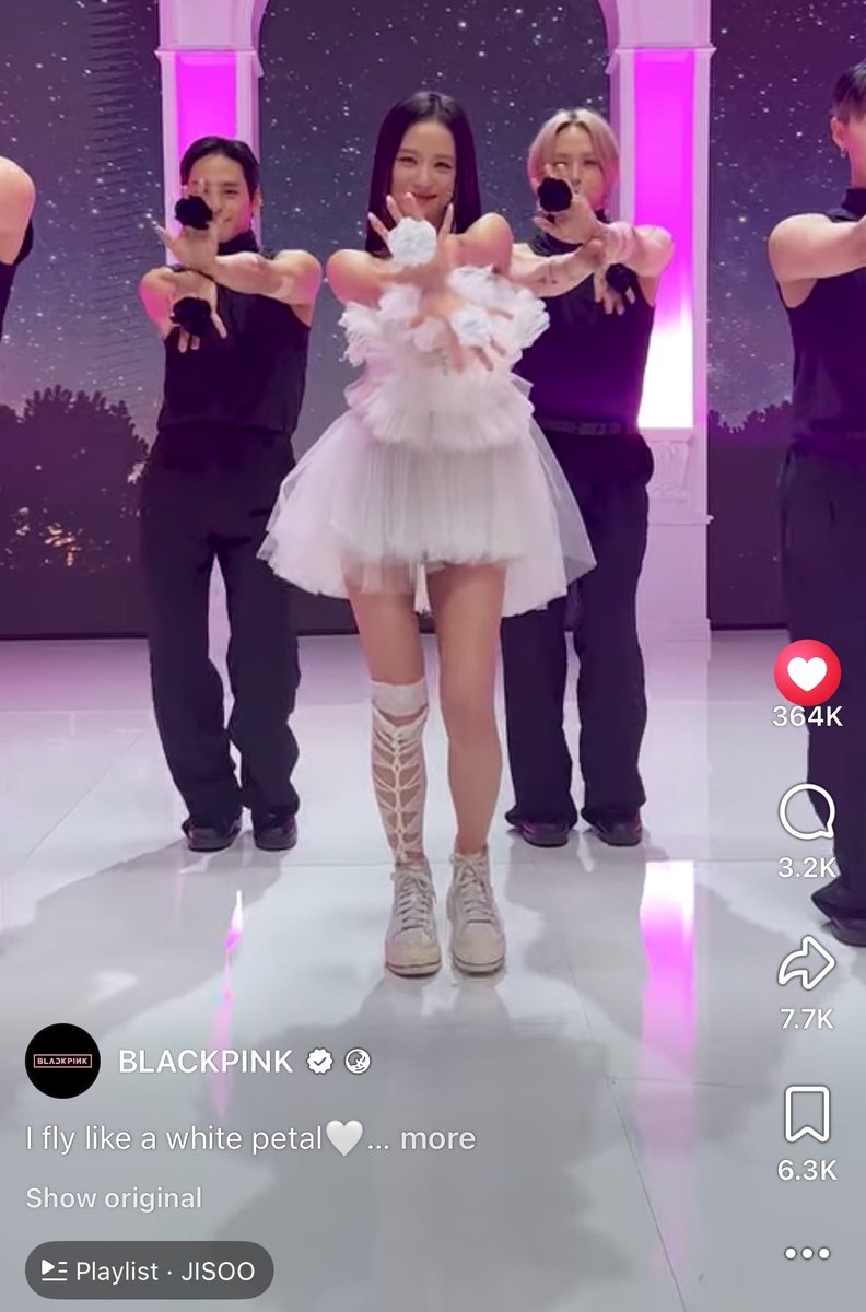 writttenbyjisoo's tweet photo. These are her achievements during eyes closed and flower era

as a Facebookaholic, i also knew everything about jisoo and all her activities through FB before i joined X, yall really know most of Asian fans use FB more than X. 
Please hear me out @officialBLISSOO https://t.co/ifs67RdhWT