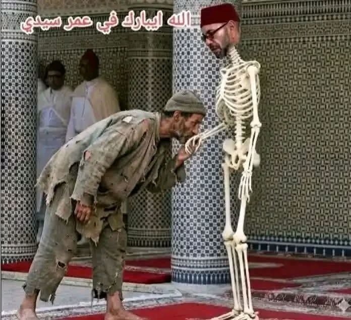 m_algeriae1's tweet photo. @MALHACHIMI انا أصبحت مثل العياشة تحب العبودية و بوس اليدين. https://t.co/YL35tm8ipL