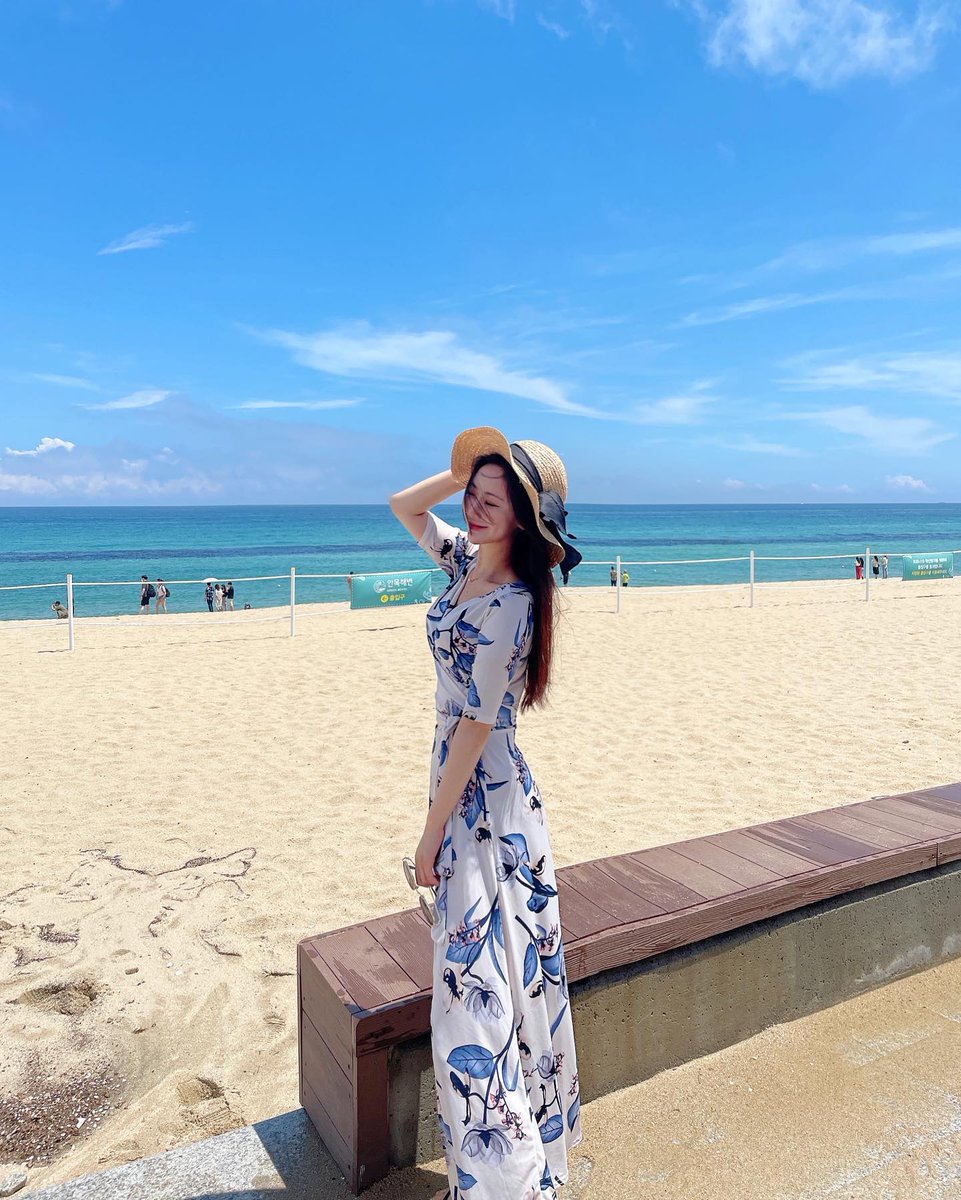 amorimmichelly5's tweet photo. Wassup 🌍 Just dropping by to say: your smile can brighten someone’s day—wear it proudly. 🌼
XKJdbD https://t.co/9O3TTUHsBh