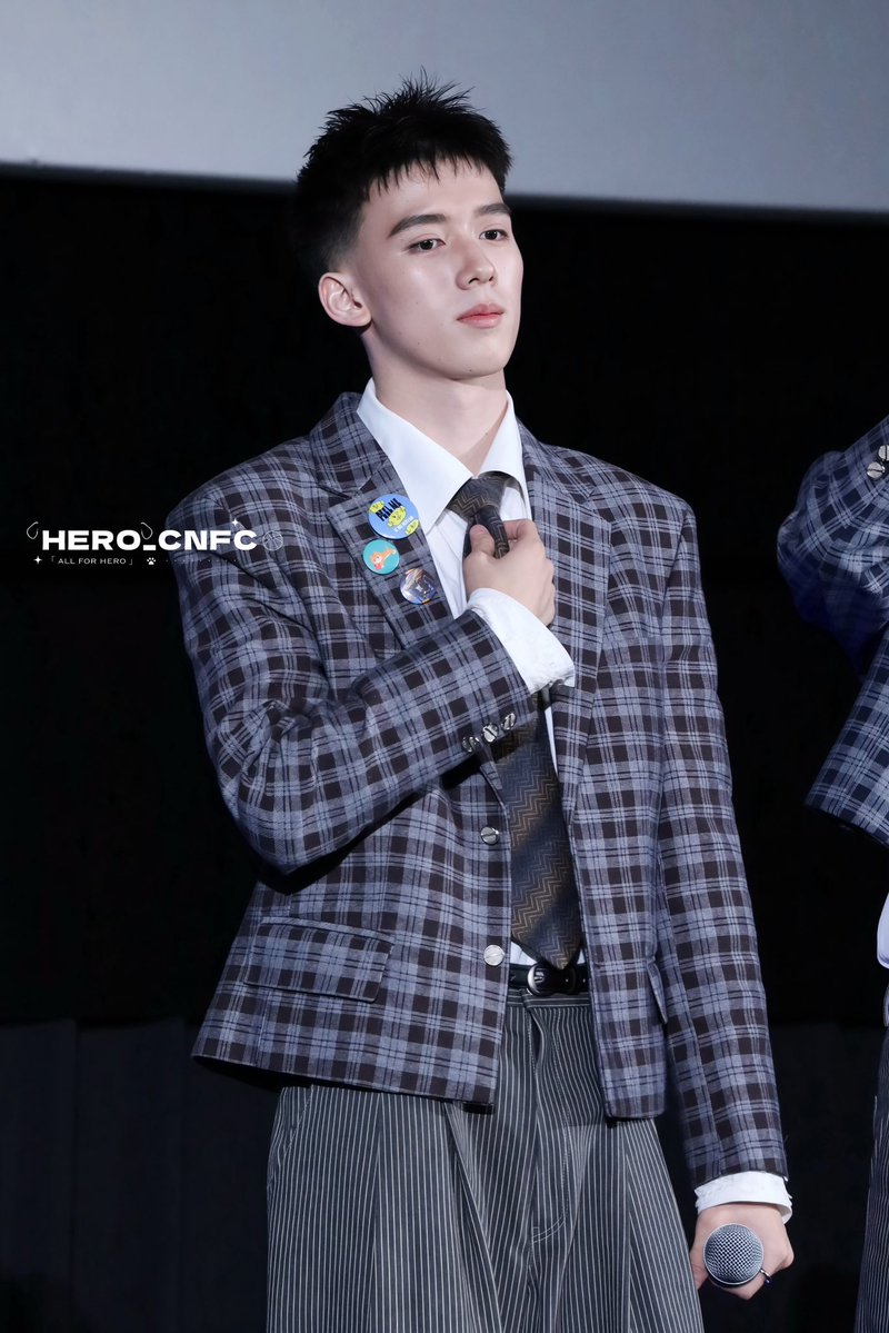 Hero_CNFC's tweet photo. 260911 CLASS CRUSH CRISIS FINAL EP

💼

#ClassCrushCrisis 
#ClassCrushCrisisFinalEP 
#heroaschawin @heroaschawinn https://t.co/pSxtta0xvA