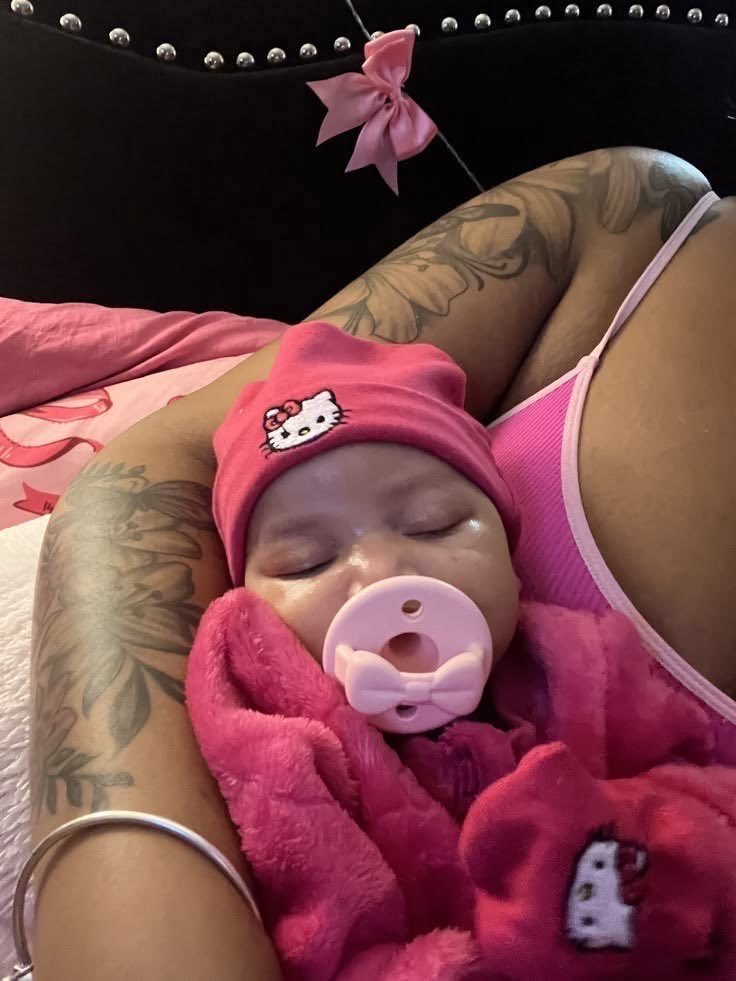 Datsme147's tweet photo. Feelings of having your own babygirl❤️🥰 https://t.co/BoLcIUMmQg