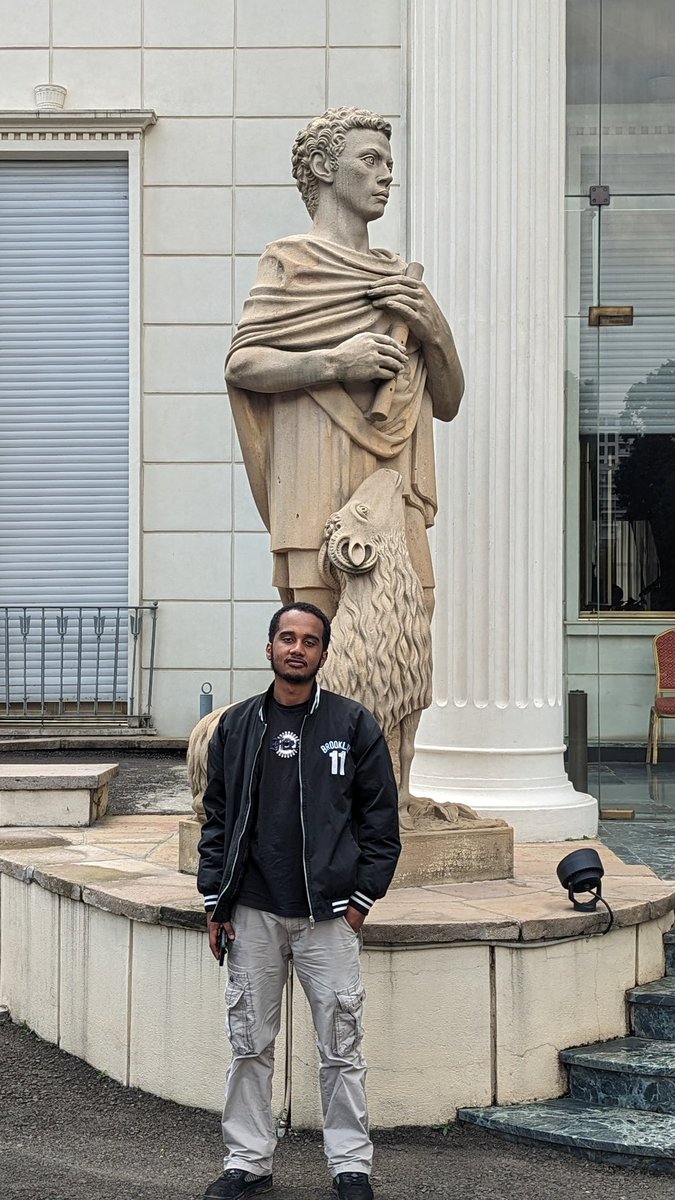 ananyacode's tweet photo. I'm 21.

Self-taught developer from Ethiopia🇪🇹 
who likes building cool stuff.

Looking to connect with indie hackers, developers, founders &amp; marketers. https://t.co/EpgR6Nu1qa