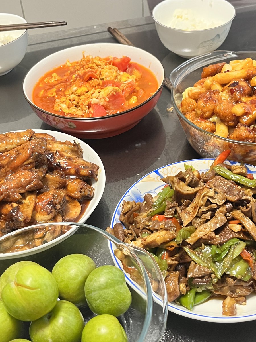 donatecky's tweet photo. @haharung135 U should try this,my mom made it by herself😋 https://t.co/YEppkFTEUq