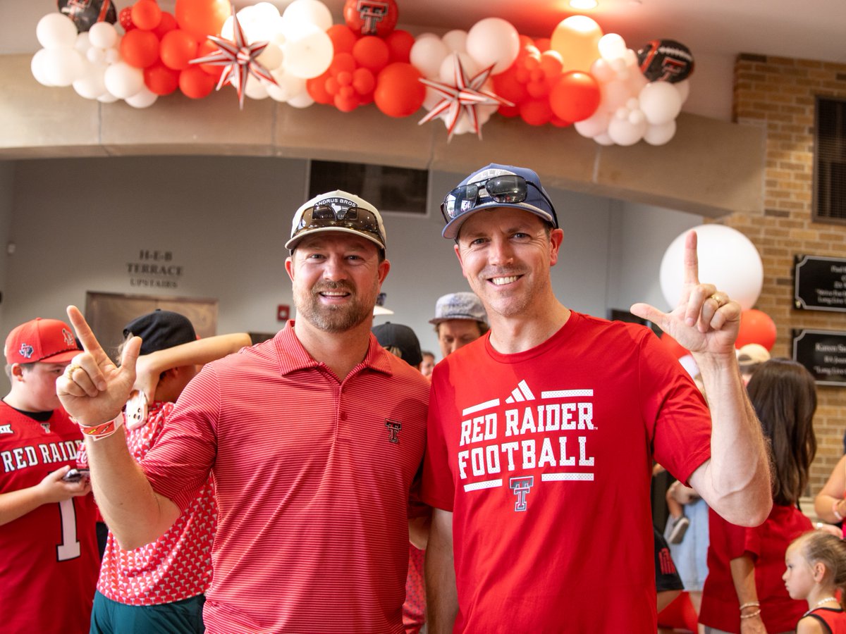 TTUAlumniAssoc's tweet photo. Nothing beats game day with Red Raider family! 🏈 Make sure your TTAA membership is active so you can access exclusive pregame tailgates all season long. Join or renew today! https://t.co/oTEqPtZtjg