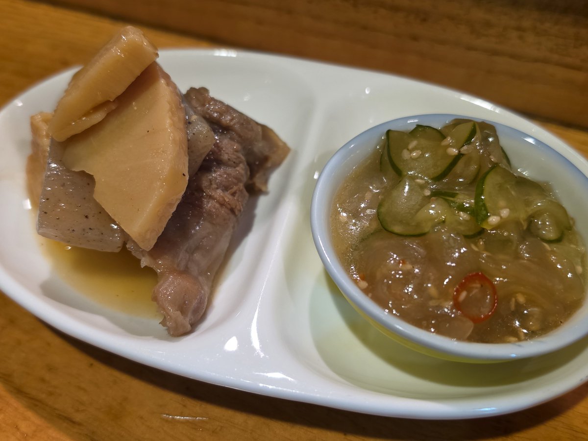 WANDERER_Dai's tweet photo. だらりと飲み直し…😌 https://t.co/wy6IRp77fI