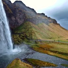 HortenseJayea's tweet photo. Chasing endless horizons in Iceland. https://t.co/mCi8xlMvm8