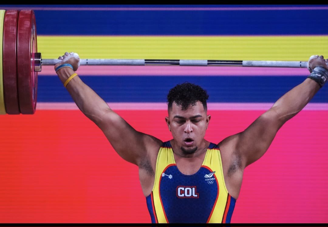 inder_atlantico's tweet photo. 🥈 ¡Segunda medalla del Atlántico en los Juegos Sudamericanos Santa Fe 2026!

Gustavo Maldonado, Atleta Apoyado de Indeportes, ganó plata 🥈 en los 85 kg con 346 kg en total: 161 kg en arranque + 185 kg en envión.

¡Orgullo atlanticense! 🇮🇩 https://t.co/gf5QdI7J2m