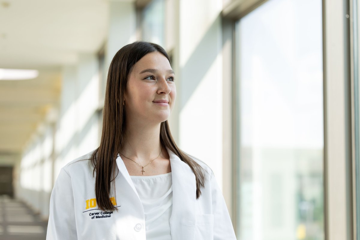 IowaMed's tweet photo. Medical student Olivia Baxter dreams of a career that allows her to serve others.

“A lot of times you’re going to see your patients at their absolute worst,” she says. “I would be happy to be able to carry some of that weight for them, or for their family members.” https://t.co/jln5m2XSKN
