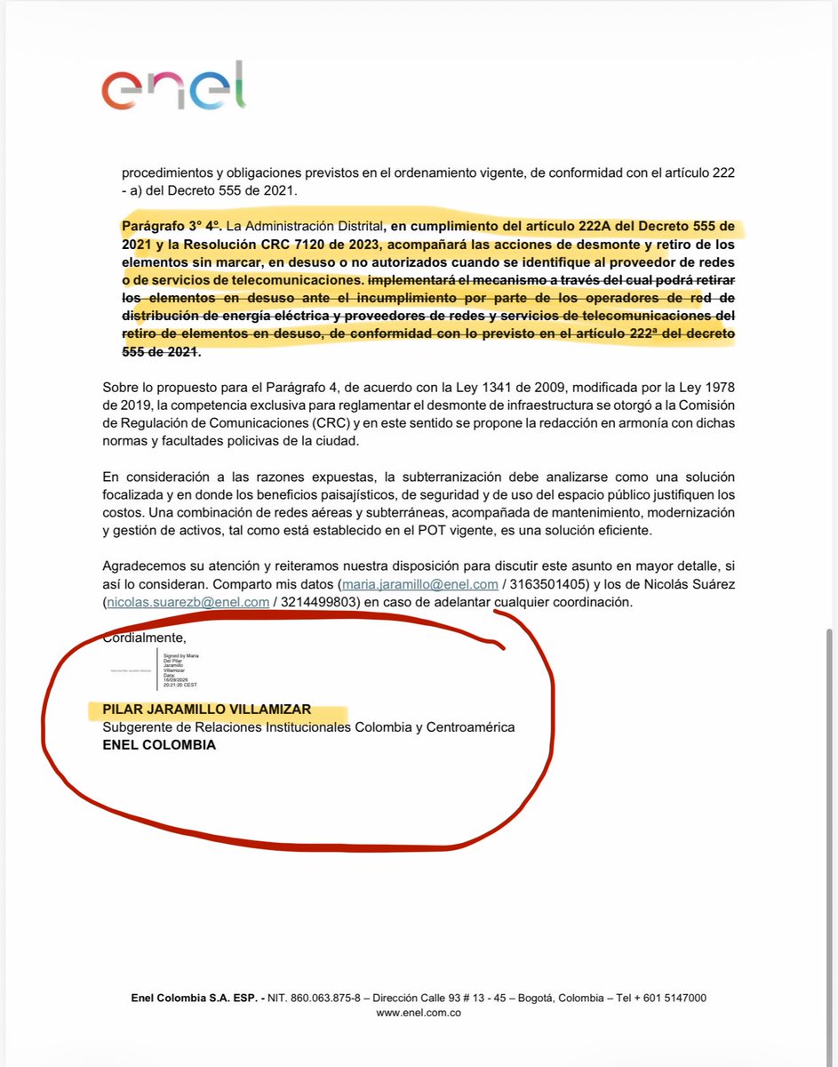 JD_Quinteror's tweet photo. ENEL no puede oponerse a que @Bogota decida soterrar y organizar la maraña de cables de los postes de la ciudad. 

Mucho menos mentirle al @ConcejoDeBogota y asustar a los ciudadanos con aumentos de tarifa. 

ENEL debe recordar que es un CONTRATISTA razón por la cual no puede inmiscuirse y menos redactar las normas que les convienen. 

Adjunto la carta que enviaron a los 45 concejales mintiendo, intimidado pero peor enviando la redacción exacta a su conveniencia. 

El concejo y Bogotá insistirá en al defensa de la ciudadanía: Los cables nuevos serán soterrados como establece el POT, los que están en uso deberán ser PROGRESIVAMENTE soterrados y los que están en DESUSO inmediatamente retirados. Para lo cual o lo hacen los dueños, o lo hace la ciudad y les cobramos por hacerlo. 

Señores @EnelColombia a Bogotá se le respeta. 

Agradezco al Alcade @CarlosFGalan haber asumido esta batalla y respaldar a la ciudadanía.