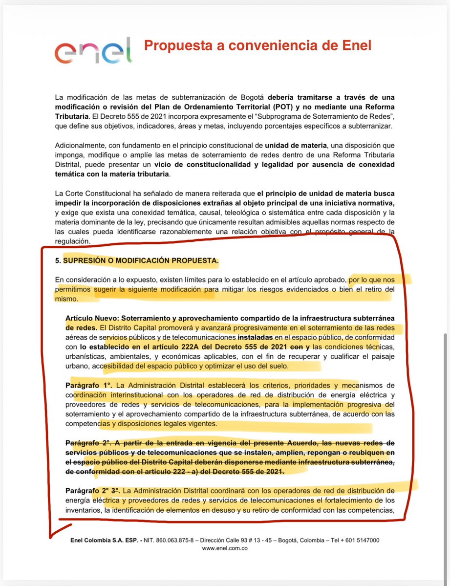 JD_Quinteror's tweet photo. ENEL no puede oponerse a que @Bogota decida soterrar y organizar la maraña de cables de los postes de la ciudad. 

Mucho menos mentirle al @ConcejoDeBogota y asustar a los ciudadanos con aumentos de tarifa. 

ENEL debe recordar que es un CONTRATISTA razón por la cual no puede inmiscuirse y menos redactar las normas que les convienen. 

Adjunto la carta que enviaron a los 45 concejales mintiendo, intimidado pero peor enviando la redacción exacta a su conveniencia. 

El concejo y Bogotá insistirá en al defensa de la ciudadanía: Los cables nuevos serán soterrados como establece el POT, los que están en uso deberán ser PROGRESIVAMENTE soterrados y los que están en DESUSO inmediatamente retirados. Para lo cual o lo hacen los dueños, o lo hace la ciudad y les cobramos por hacerlo. 

Señores @EnelColombia a Bogotá se le respeta. 

Agradezco al Alcade @CarlosFGalan haber asumido esta batalla y respaldar a la ciudadanía.