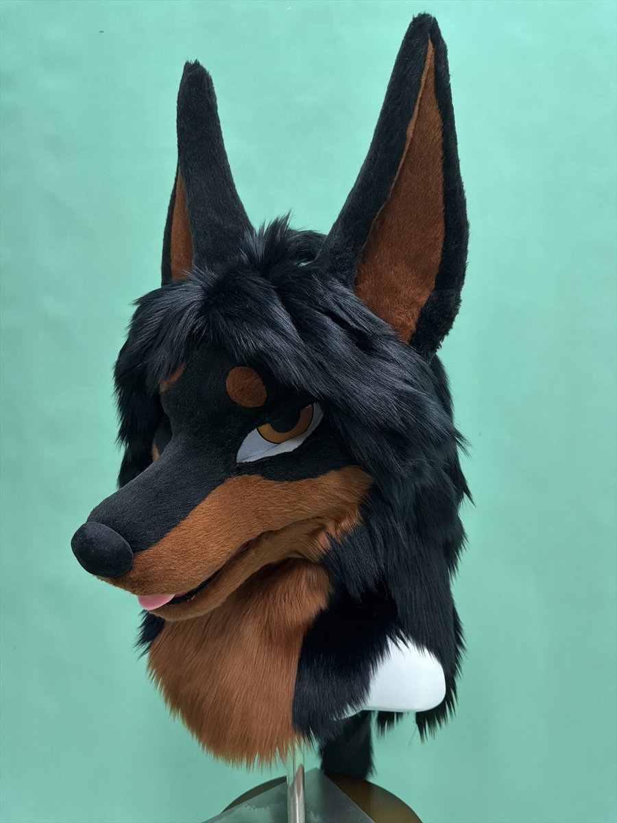 Ruby_protogen's tweet photo. Doberman fullsuit commission display
We don't just produce protogen
https://t.co/PJhrLFg2na
#fursuitcommission #rubyprotogenstudio #vcr #fursuit https://t.co/XeEsWJaH5b